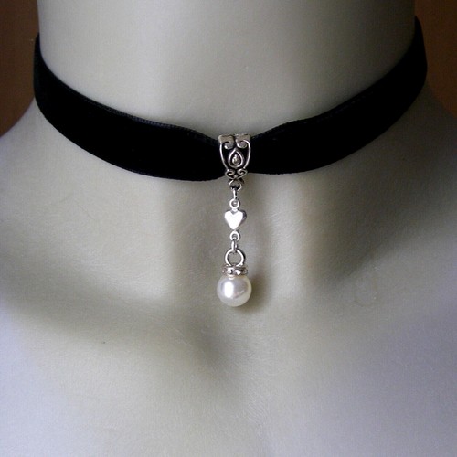 Samt halsband oder ohrringe - samt,