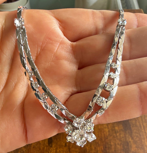 Vintage silver tone rhinestone - silver,