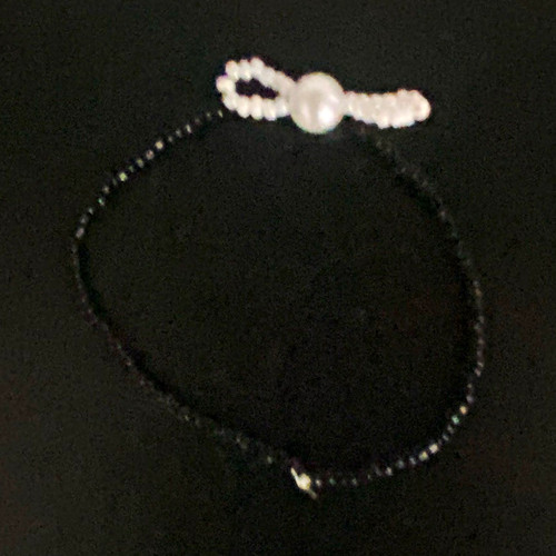 Schwarz weißes perlenarmband - schwarz/weißes,