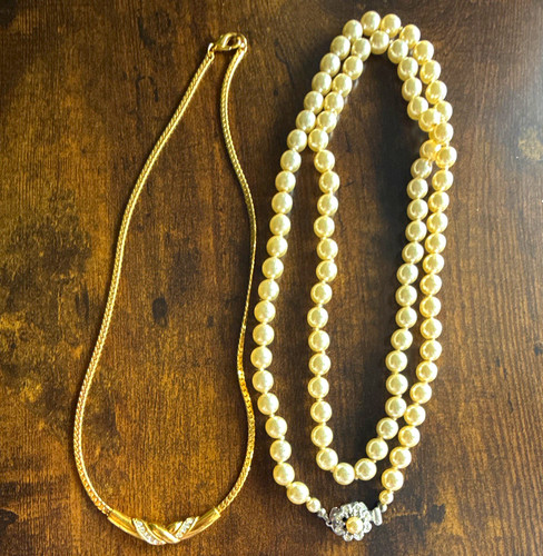 Vintage necklace lot faux - vintage,
